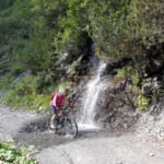 Ihre Gastgeberin beim Mountainbiken